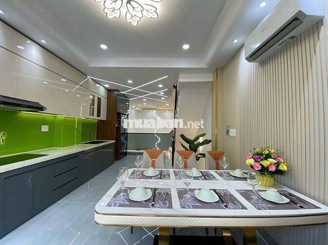 NHÀ MỚI CHỢ BÀ CHIỂU - SÁT MẶT TIỀN - 40M2 5 TẦNG BTCT - CHỈ 6 TỶ