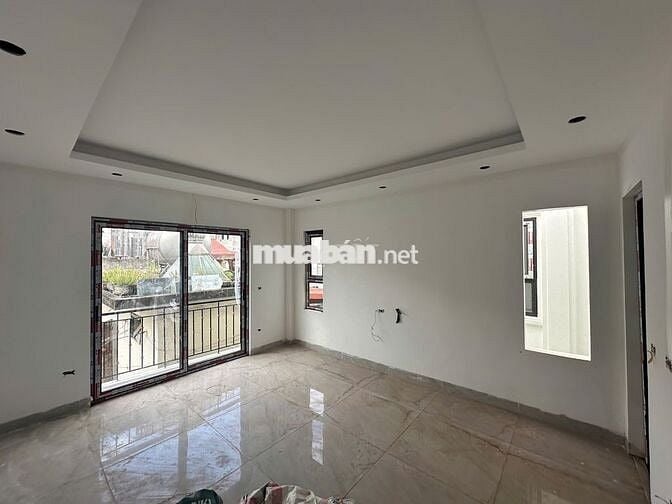 Bán nhà 4,5 tầng 30m2, căn góc khu Vĩnh Tuy