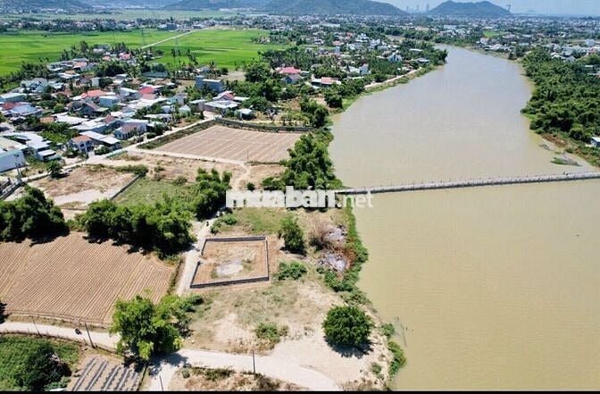 view sông Cái mặt tiền đường 7m cách trung tâm Nha Trang 6,5km