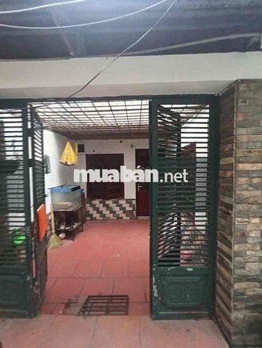 Bán gấp nhà tt tầng1 Bạch Mai,  Sổ 33m2,dtsd lớn sát mặt phố