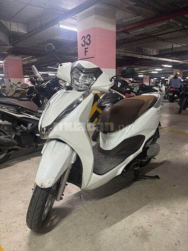Bán xe Lead 125 trắng năm sx 2019, chính chủ, ít sử dụng, giá 19,5tr