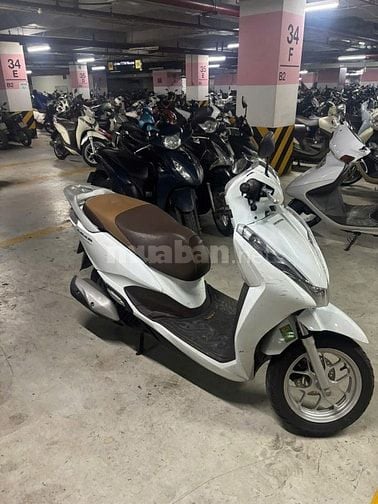 Bán xe Lead 125 trắng năm sx 2019, chính chủ, ít sử dụng, giá 19,5tr