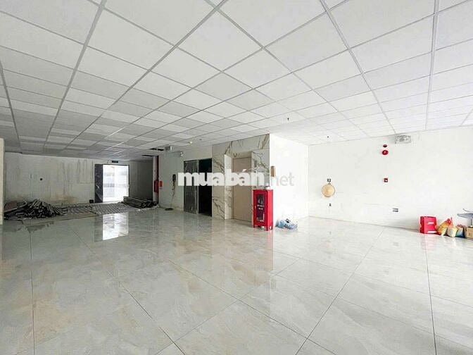 CHO THUÊ TÒA NHÀ VĂN PHÒNG HIỆN ĐẠI TRÊN TUYẾN ĐƯỜNG SẦM UẤT QUẬN 7