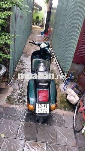 Mình cần bán xe vespa cổ.đi hoạt trưng bày quán .