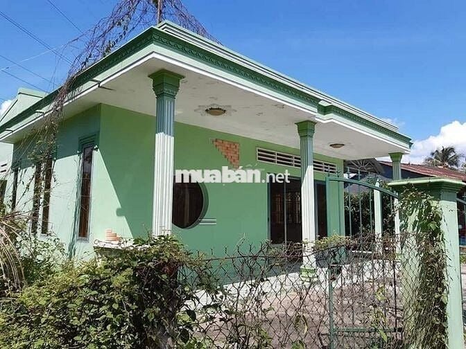 Nhà đất phước thạnh gần 400m2 rất rộng