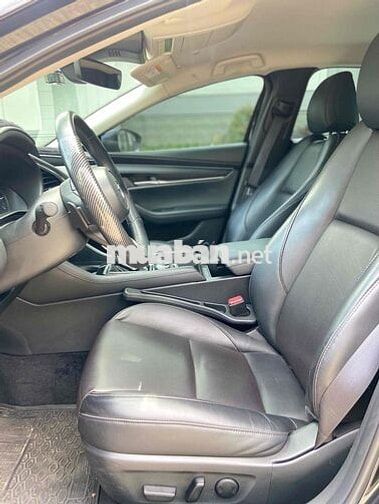 Mazda 3 2023 1.5L Luxury - 1 chủ từ đầu, đi cực it