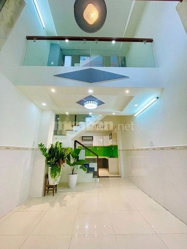 Bán nhà 5 tầng - 6PN cách mặt tiền Hoàng Sa chỉ 20m