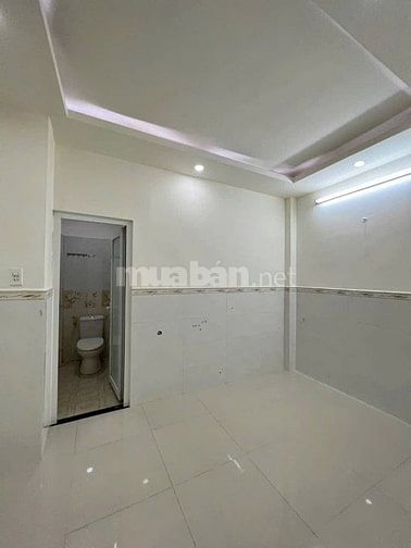 Bán nhà 5 tầng - 6PN cách mặt tiền Hoàng Sa chỉ 20m