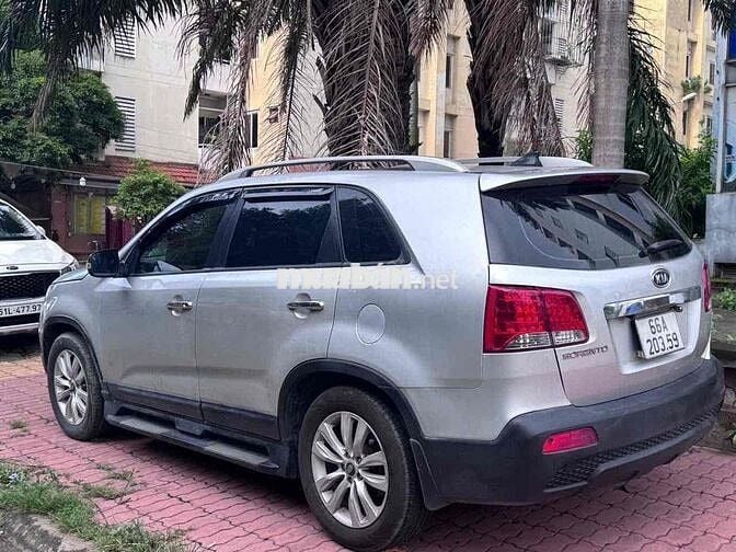 Kia Sorento 2011 GAT 4WD 2.4 - 98000 km