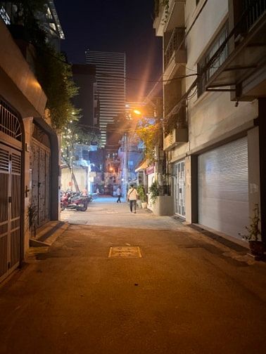 106m2 *4T gần Hồ Xã Đàn, mặt ngõ trước nhà rộng Ô tô tránh,ở/văn phòng