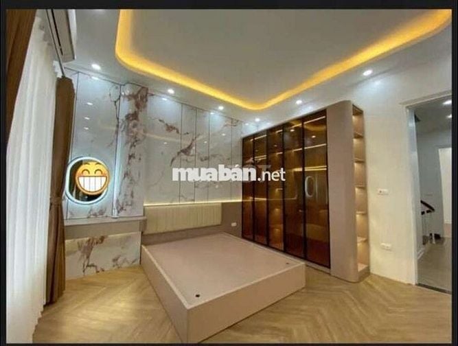 Tôi cần bán nhà mặt ngõ ô tô chánh đỗ kinh doanh, Nguyễn Khang, 6tầng.