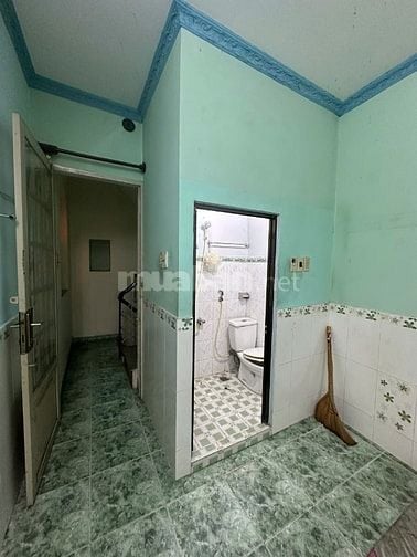 Bán nhà hẻm 41/ Ngô Quyền p6q10