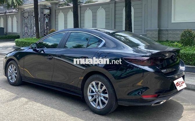 Mazda 3 2023 1.5L Luxury - 1 chủ từ đầu, đi cực it