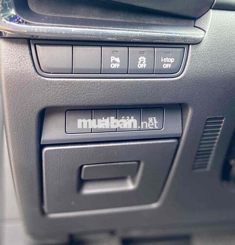 Mazda 3 2023 1.5L Luxury - 1 chủ từ đầu, đi cực it