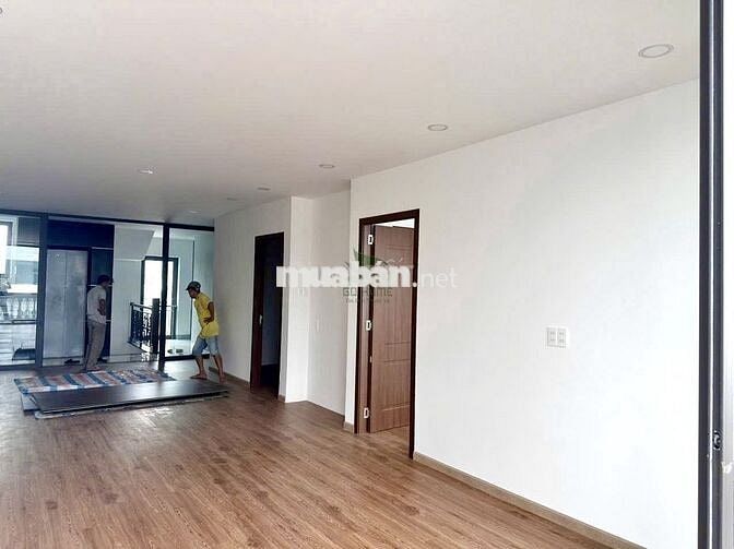 NHÀ 4 TẦNG 3 SÀN TRỐNG (CÓ THANG MÁY) KĐT HÀ QUANG GIÁ 45 TRIỆU/THÁNG