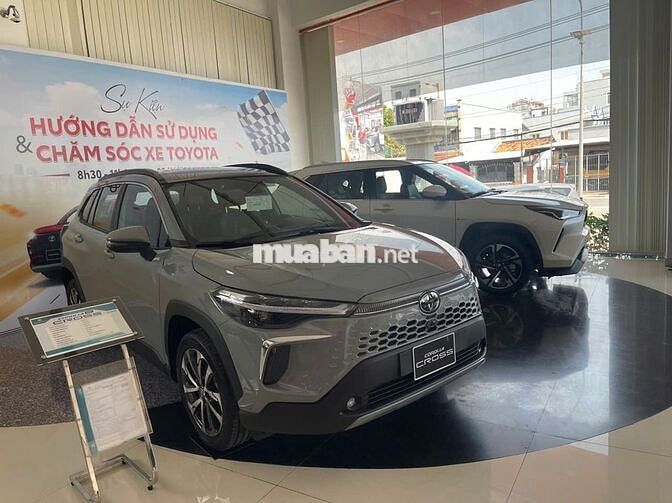 Toyota Corolla Cross 2025 1.8V giao ngay đủ màu