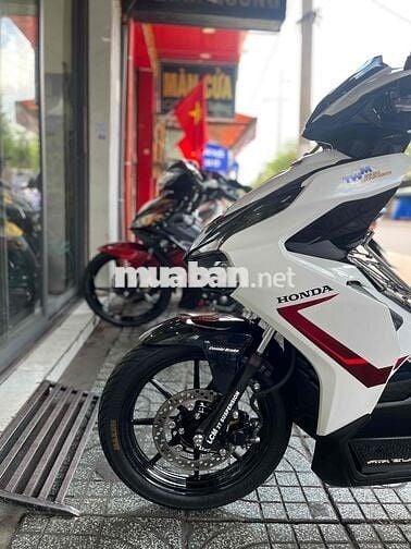 có dự án mới nên cần ra đi con xe tâm huyết. ab125