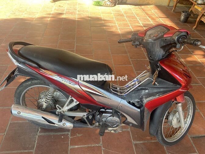Wave s 110, xe đẹp máy khoẻ