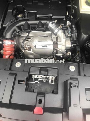 Peugeot 3008 2018 1.6L Turbo - 39000 km