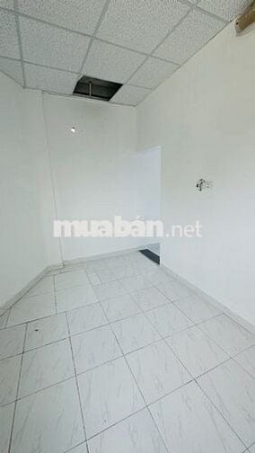 BÁN NHÀ HẺM 2 MẶT TIỀN  HUỲNH TẤN PHÁT