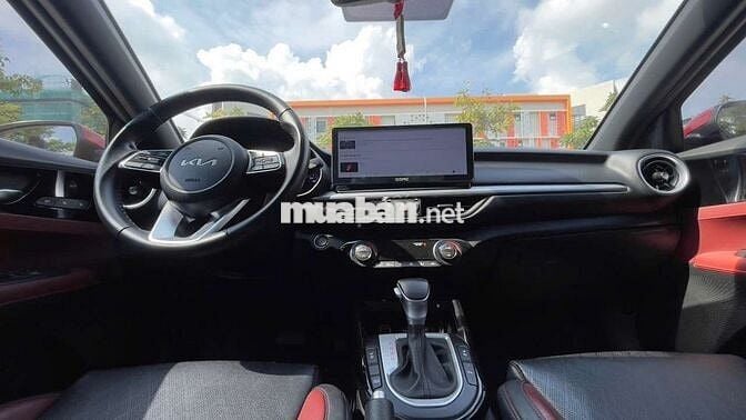 KIA K3 Premium 1.6 AT 2022- 60000 km