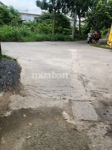 Chính chủ bán nhà hẻm đầu tiên Trần Thị Cờ