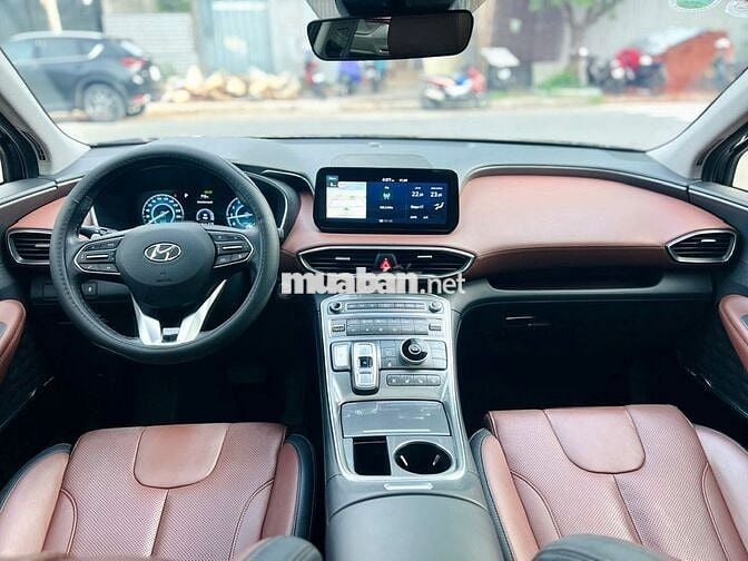 Hyundai Santa Fe 2023 2.5 Xăng - 10000 km