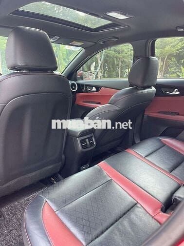 KIA K3 Premium 1.6 AT 2022- 60000 km