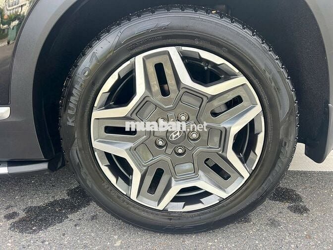 Hyundai Santa Fe 2023 2.5 Xăng - 10000 km