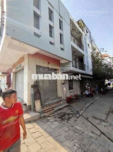 🏠 Cho thuê nhà mặt tiền Võ Văn Kiệt – Ngay Chợ Lớn, Quận 5, vị trí vàn