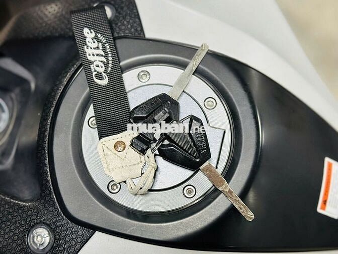 XE MÁYTHANHTÙNG_MT15 XÁM ĐỎ BẠC B29 KHÓA ZIN 1 ĐÔI