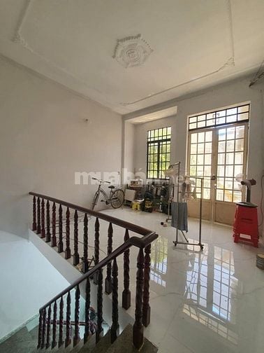 Chính chủ bán nhà hẻm đầu tiên Trần Thị Cờ