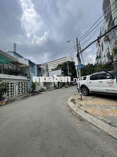 Nhà Khu Vip - Khu Hành Chính - 40m2 - Hoàn Công , Vuông Vức - hơn 5ty