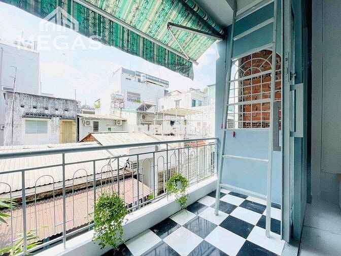 CĂN HỘ DUPLEX/GÁC BANCONG 55m2 - GẦN CẦU VƯỢT 3/2 - LÝ THÁI TỔ, QUẬN 3