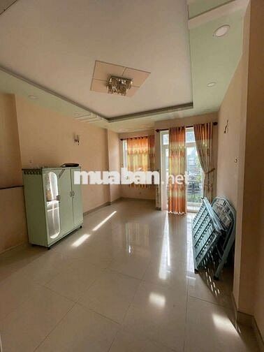 NHÀ 4X15M 1 LẦU 3PN  GẦN CHỢ GIÁ TỐT