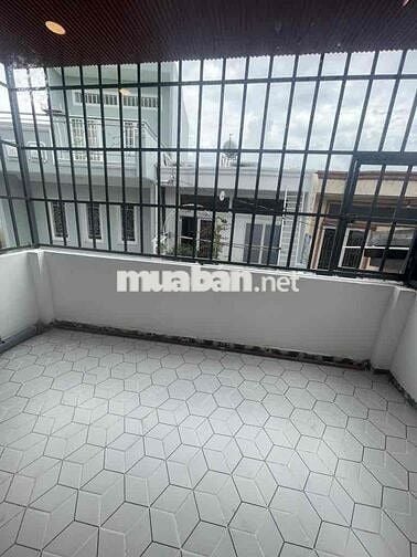 Nhà Khu Vip - Khu Hành Chính - 40m2 - Hoàn Công , Vuông Vức - hơn 5ty