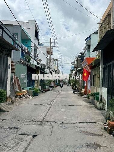 Đường 7m thông. DT 4x11. Nhà 2 tầng - Hẻm 1/ Trương Phước Phan. Giá