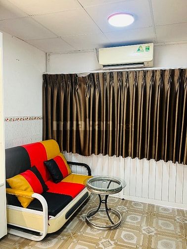 Sang nhượng mặt bằng mặt tiền làm văn phòng công ty giá tốt