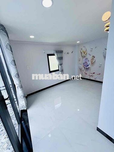 Nhà Xinh Như Hoa - Q8 , Giáp Chà Và - ngang 5m , 3 tầng , hơn 4ty