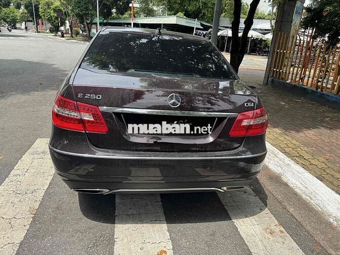 Mercedes Benz E Class 2009 - 120000 km