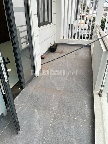 HẠ GIÁ 400TR BÁN NHANH NHÀ HẺM 34 TĂNG BẠT HỔ CÓ GARA OTO - NHÀ MỚI 