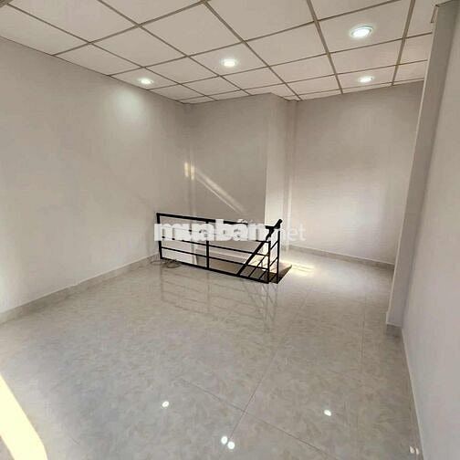 Cho thuê nhà mới 1 lầu Tùng Thien Vương chợ Xóm Củi