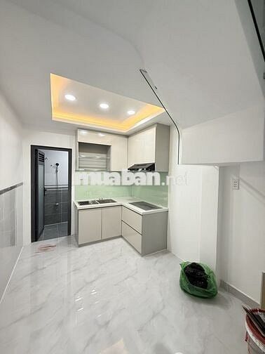 QUẬN 8! NHÀ ĐẸP MỚI TINH 3 TẦNG BTCT ,ÂU DƯƠNG LÂN_HẺM 4M_CHỈ 5.7 TỶ