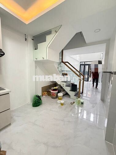 QUẬN 8! NHÀ ĐẸP MỚI TINH 3 TẦNG BTCT ,ÂU DƯƠNG LÂN_HẺM 4M_CHỈ 5.7 TỶ