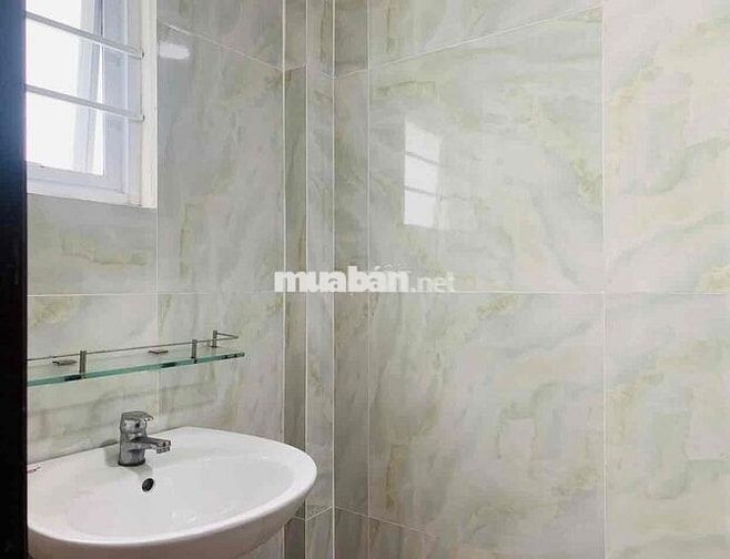 cho thuê phòng kdc phước kiển a có ban công