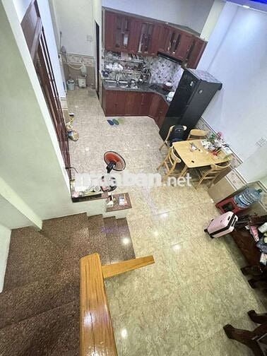 Nhà 2 Tầng Hẻm Xe Hoi Linh Xuân Thủ Đức DT44m (4×11) 3 PN Sổ Hoàn Công