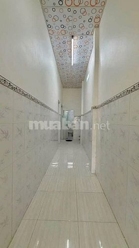 Bác 6 gửi bán căn nhà ở đường Lý Nam Đế , Thị Trấn Hóc Môn. DT 100m2, 