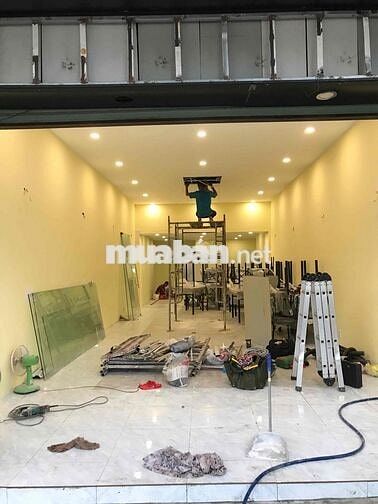 Cần sang quán chay tại ngã 4 Thủ Đức