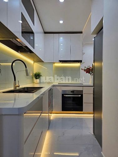 BÁN CĂN HỘ SKY 3 – PHÚ MỸ HƯNG, PHƯỜNG TÂN PHONG, QUẬN 7