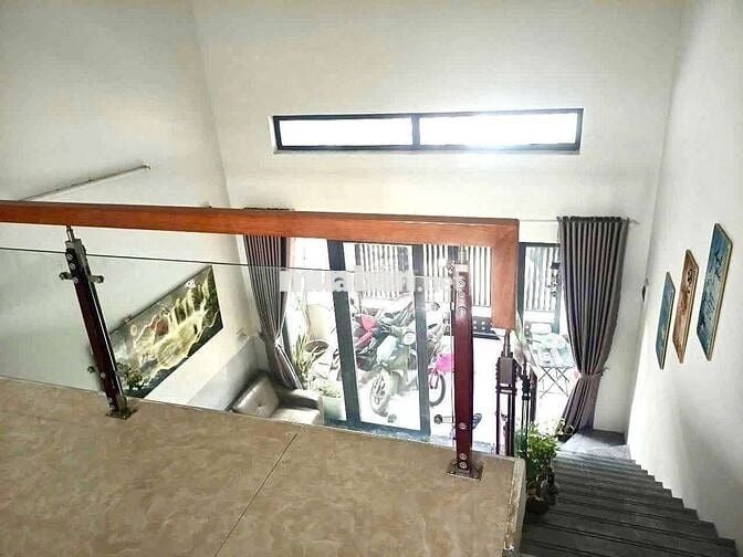 Nhà 2 Tầng Hẻm Xe Hơi Ngô Chí Quốc Bình Chiểu DT 51m 2PN Sổ Hoàn Công